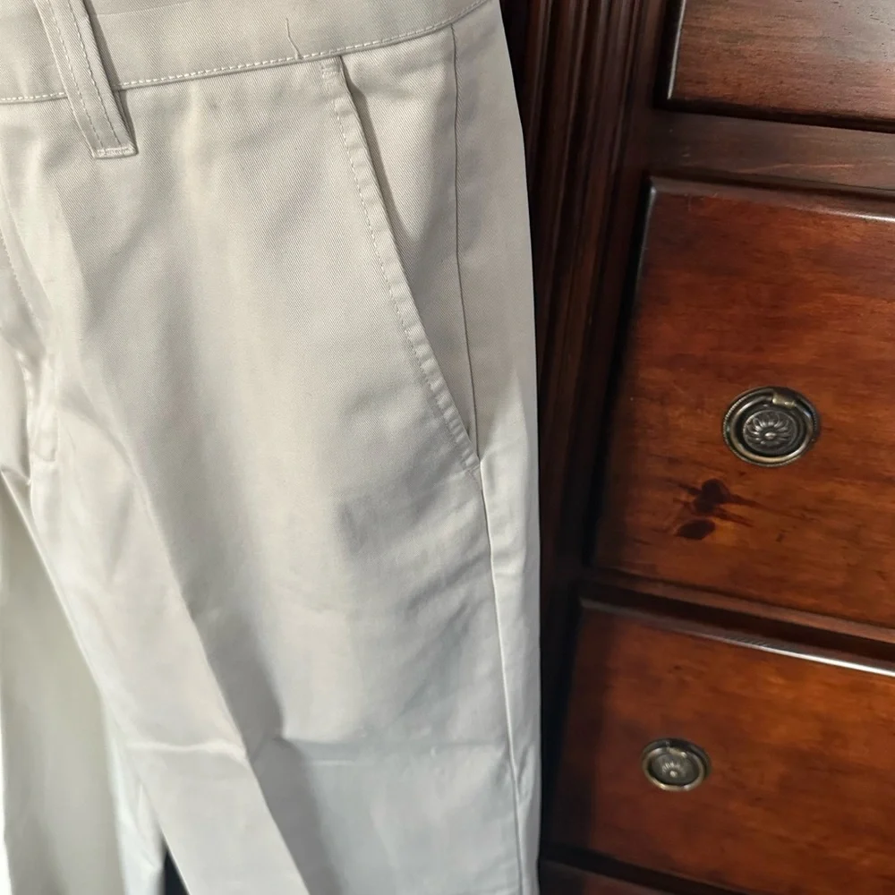 Men’s Cherokee Creme/Beige Pants - 34” waist x 32” length. - Picture 6 of 7